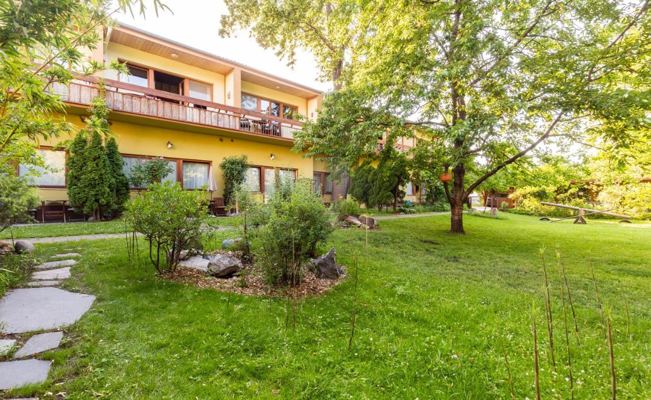 Appartementhaus Witzmann Bad Voeslau Dış mekan fotoğraf