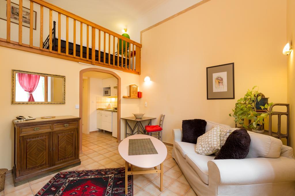 Appartementhaus Witzmann Bad Voeslau Dış mekan fotoğraf